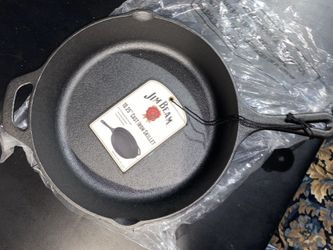 Cast iron Skillet  4 Piece Set