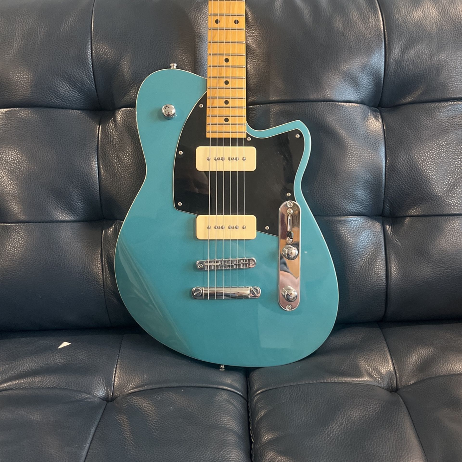 Reverend Charger 290 P90