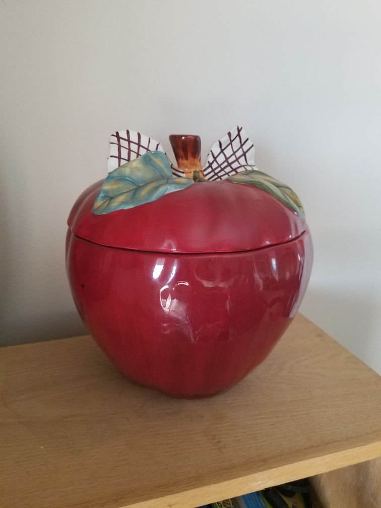 Candy jar apple shape