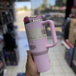 Pink Stanley Cup Starbucks Edition New 40oz