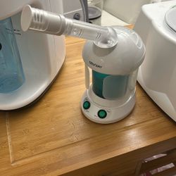 Facial steamer 