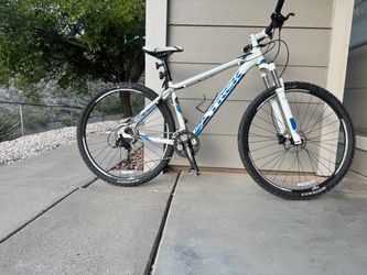 Trek Mountain Bike 29”