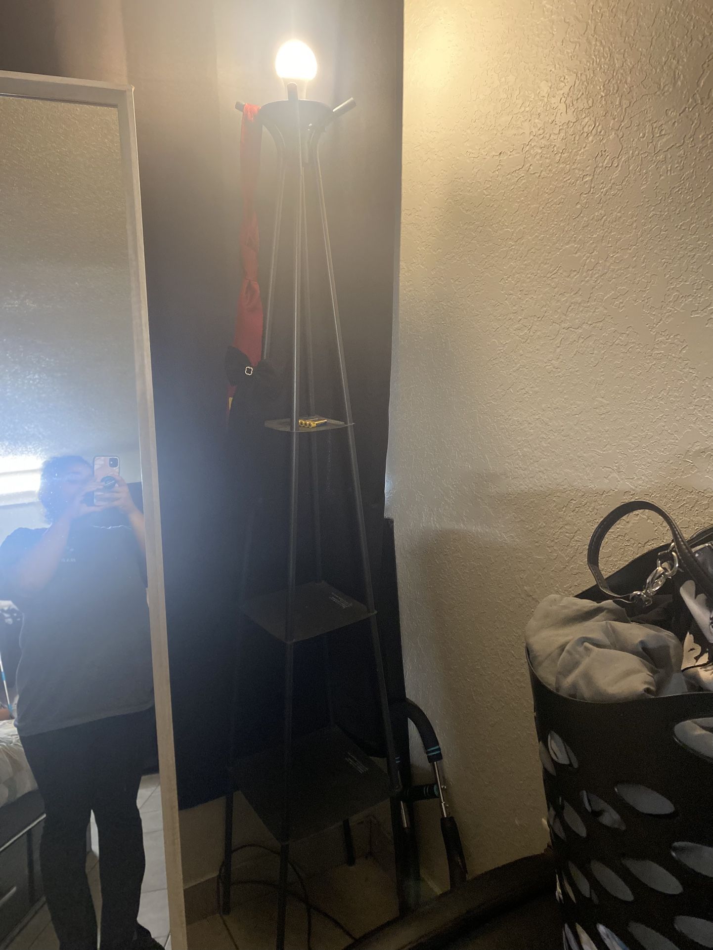 Moveing Out State $100 - $5