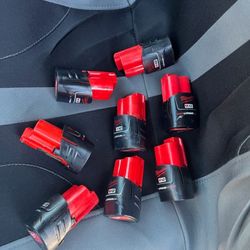 Milwaukee M12 Baterias 2.0ah $25 Each Cada Una Firme Precio 