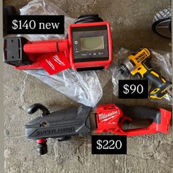 Milwaukee And Dewalt Tools