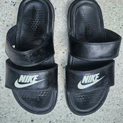Nike Slippers