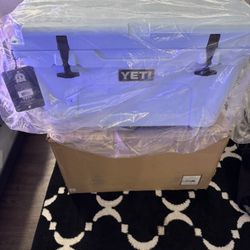 Yeti Tundra 45 Hard Cooler