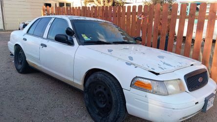 Ford Crown Victoria Police Interceptor