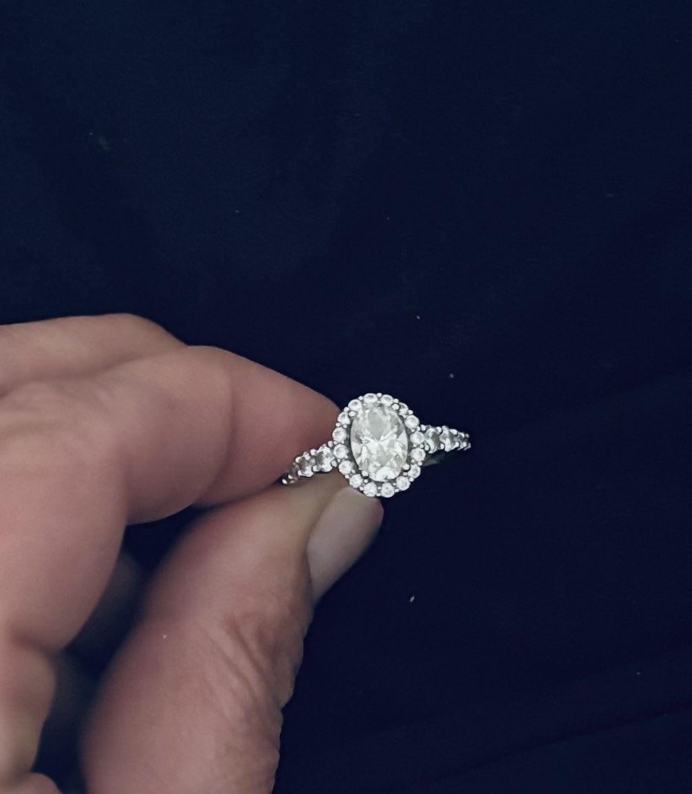 4 CT Lab Grown Diamond VVS1