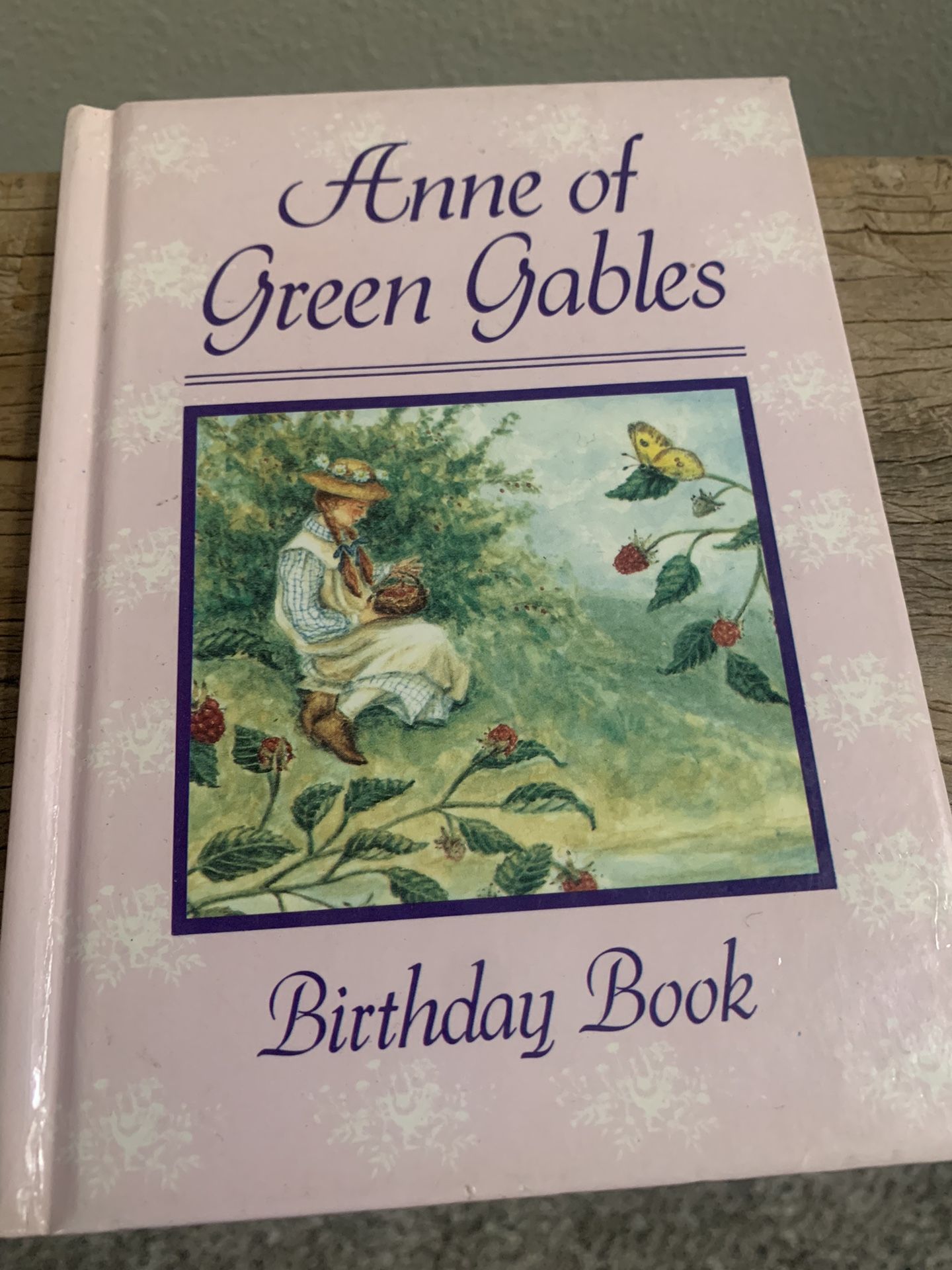 Vintage Anne Of Green Gables Birthday Book