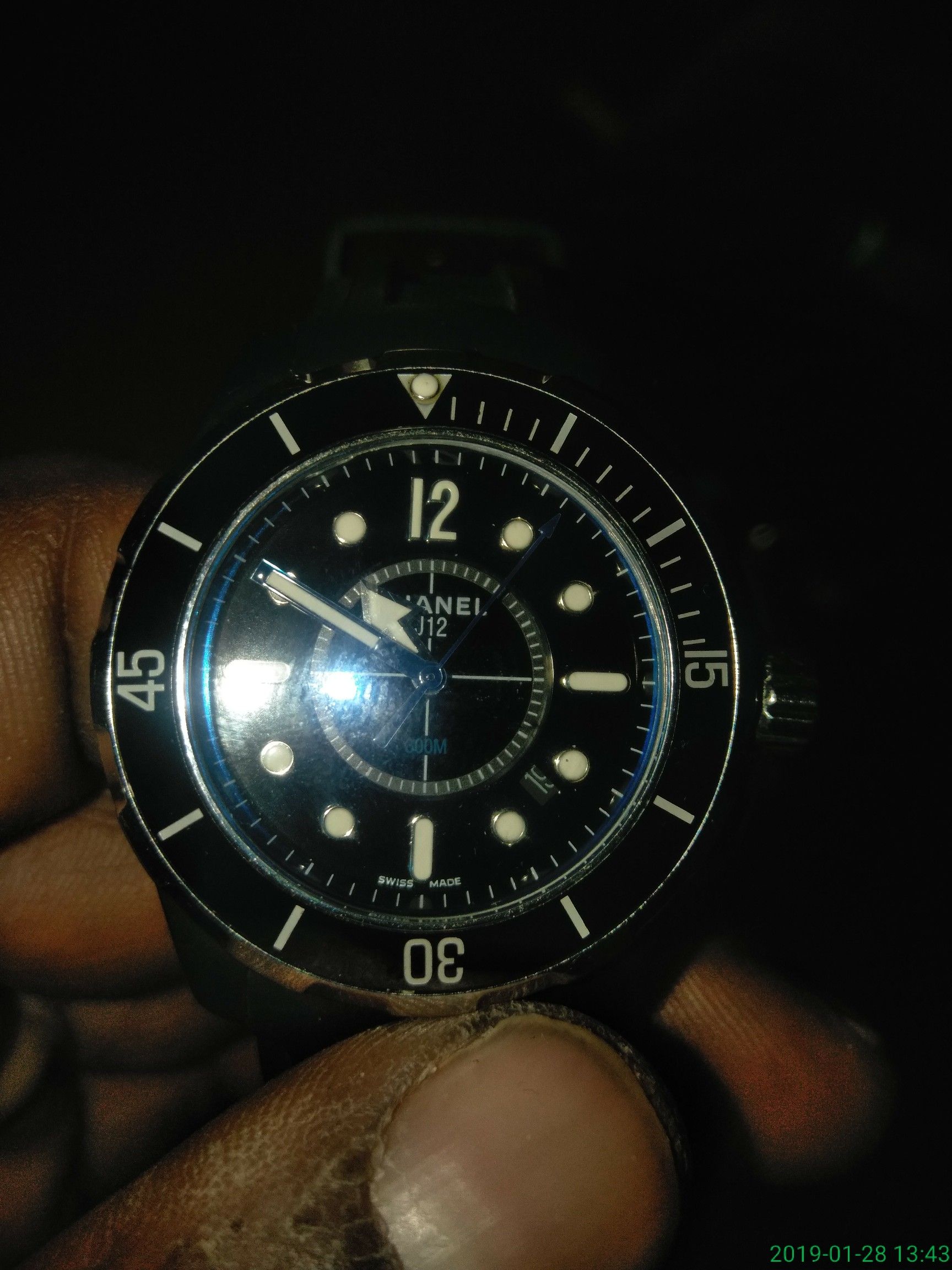 Chanel j12 marine