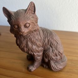 Vintage 1960s Red Mill Wood-like Resin Carved Cat Statue Figurine