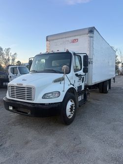 2013 Freightliner box truck