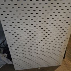 IKEA Pegboard And Accessories 