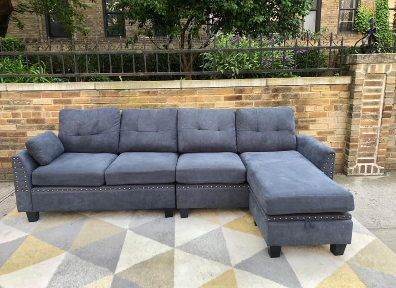 FREE DELIVERY (Navy Reversible Storage Sectional)