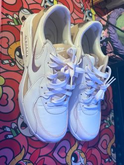 Soft Pink Nike Air Max