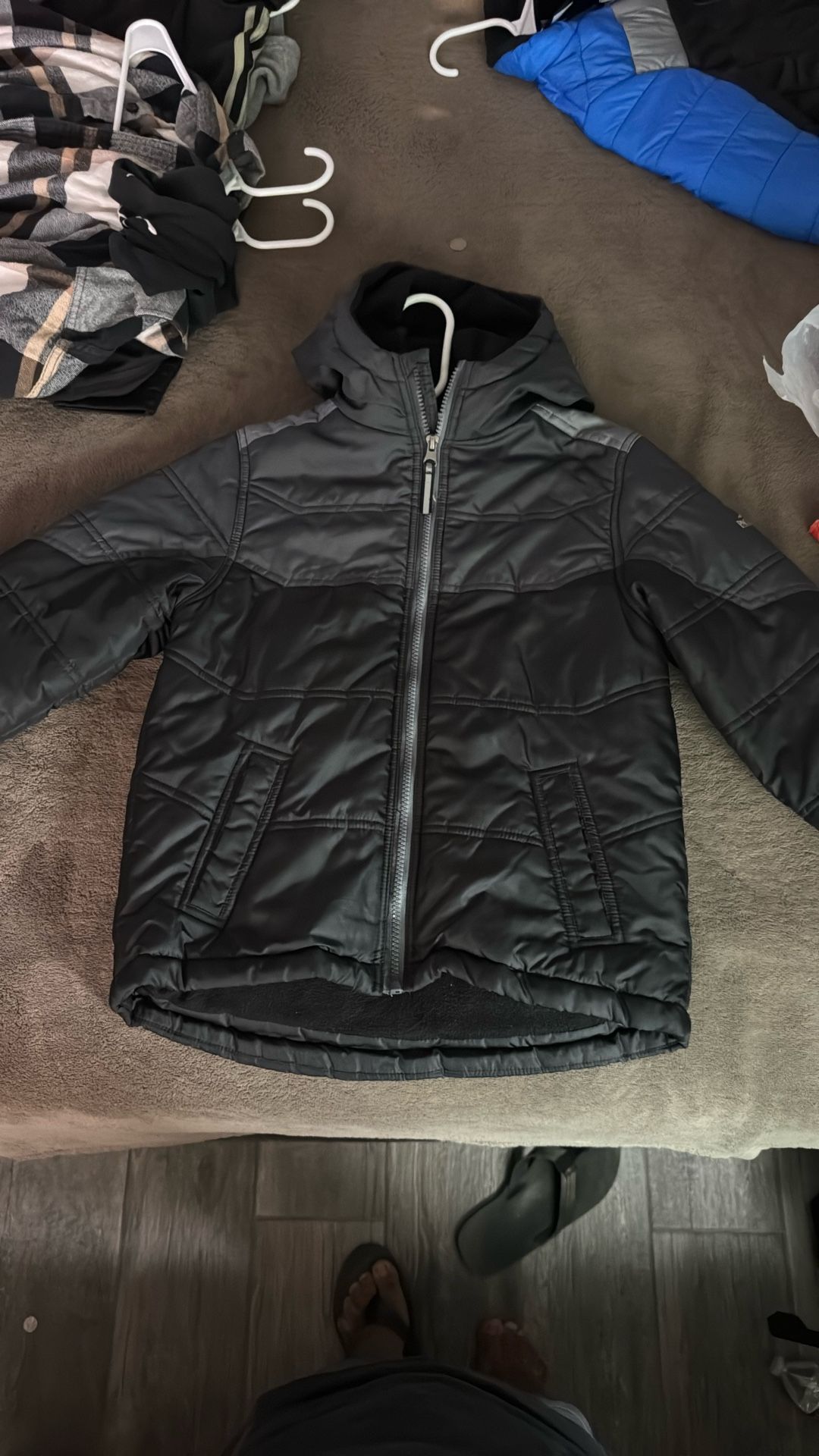 Boys Jacket Pacific trail Size 7