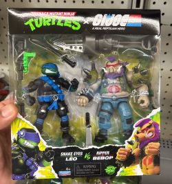 TMNT x G.I. Joe Snake Eyes Leo vs Ripper Bebop Figure 2-Pack