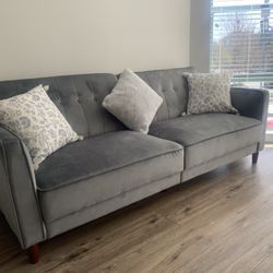 Only 🌟 2 Month 🌟 Old Velvet Sofa (super Soft)