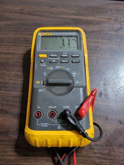 Fluke 87V True RMS Multimeter with Test Leads