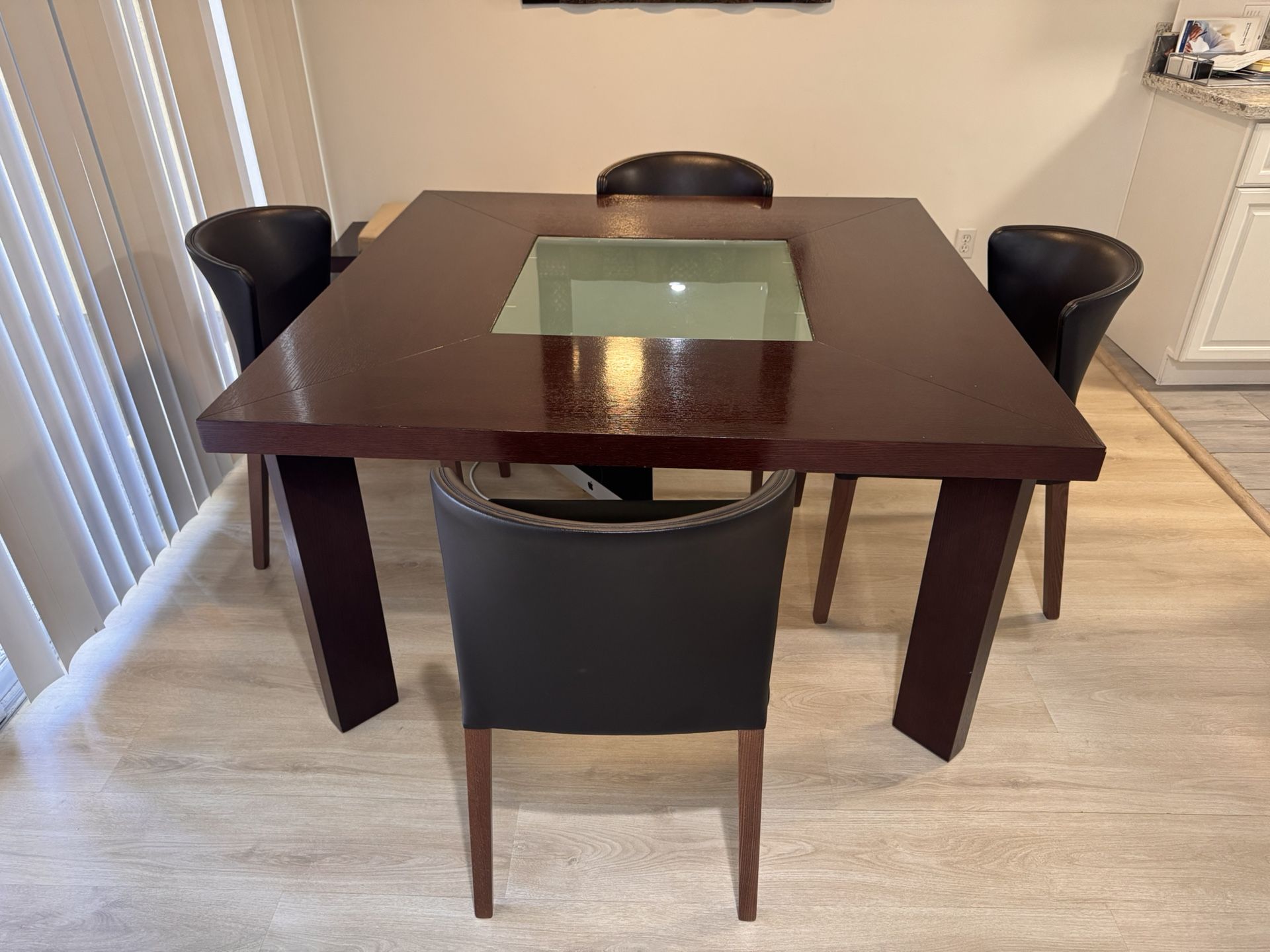 Square Kitchen or Dining Table & Chairs (90049)