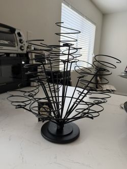 Brand New Cupcake Muffin Holder Tree