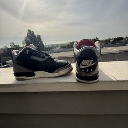 Air Jordan 3 (Size 4)