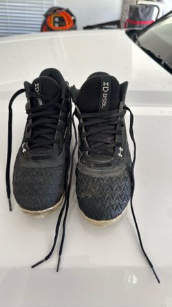 Baseball cleats boys size 6