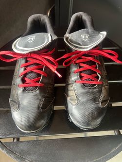 Under Armour Baseball Cleats