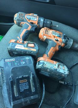 2 drills 2 batteries 1 charger