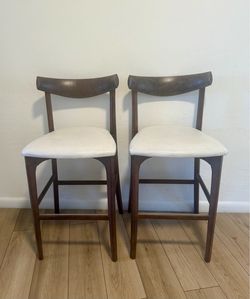 Set of 2 Mid-Century Modern Bar Stools / Counter Stools