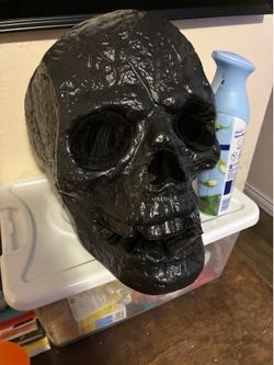 Large Battery light up Skull