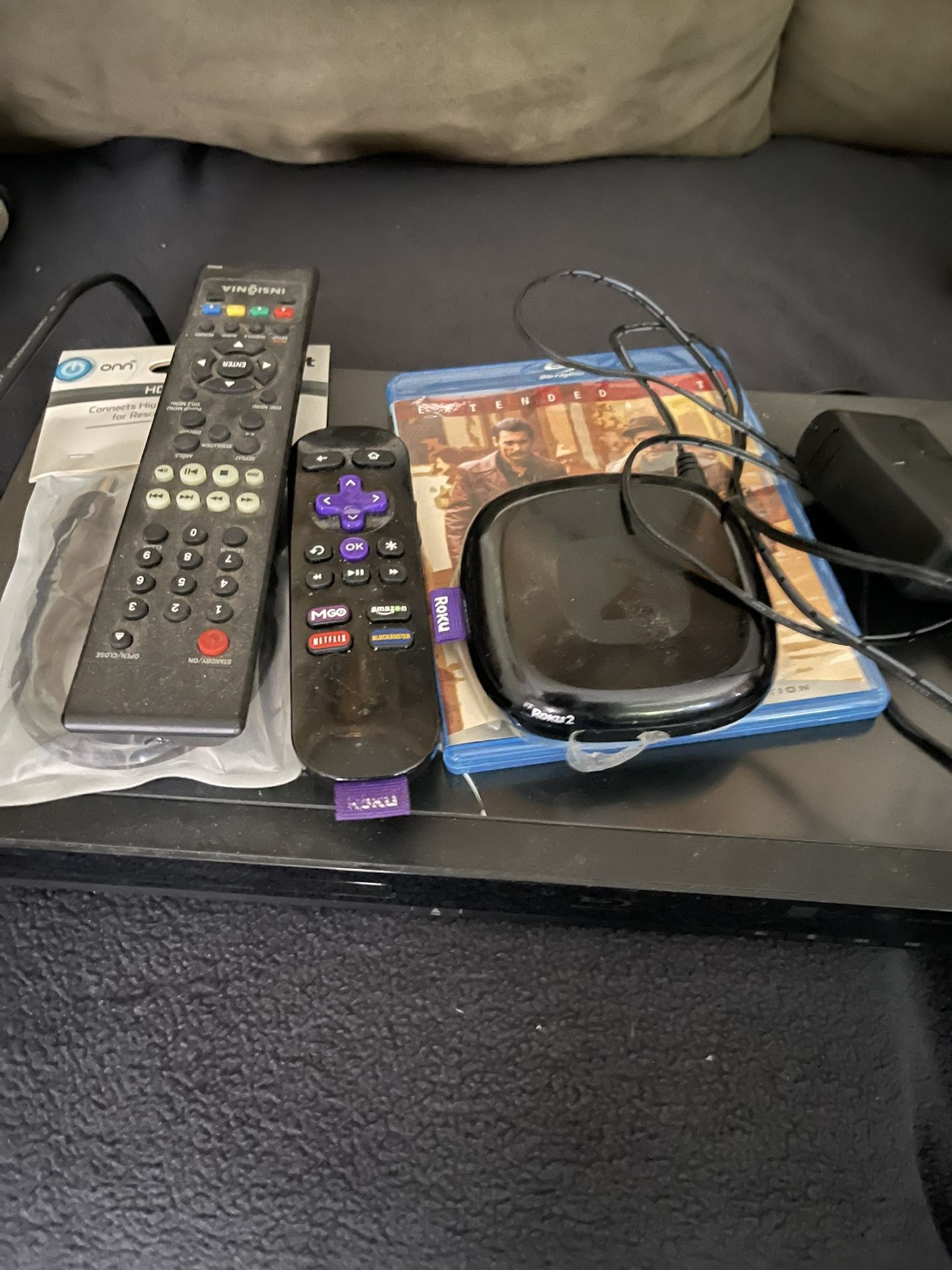 Roku2 And Blue Ray Player