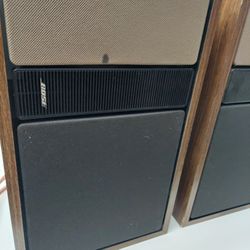 Bose 301 Series 2 Direct Reflecting Speakers 