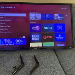 Roku Smart TV 32 Inches.