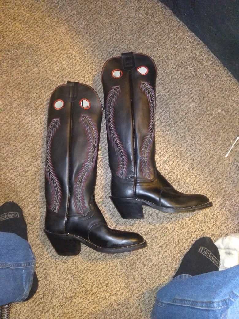 Olathe 18 "Cowboy Boots 