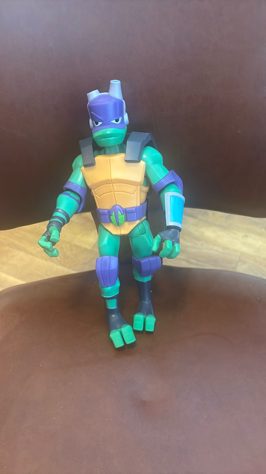 TMNT Rise of The Teenage Mutant Ninja Turtles – Giant Donatello Action Figure