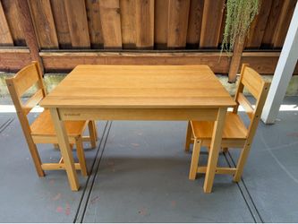Kids desk