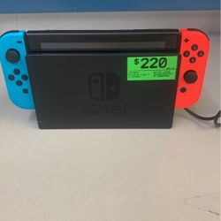 Nintendo Switch 