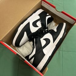 Panda Nike Dunks