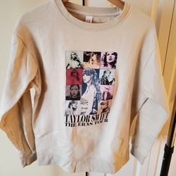 Taylor Swift Sweatshirt Size S Women 