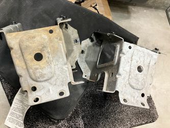 Jeep Wrangler fender brackets