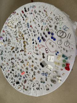 300 Pair Collection Vintage Costume Jewelry Earrings