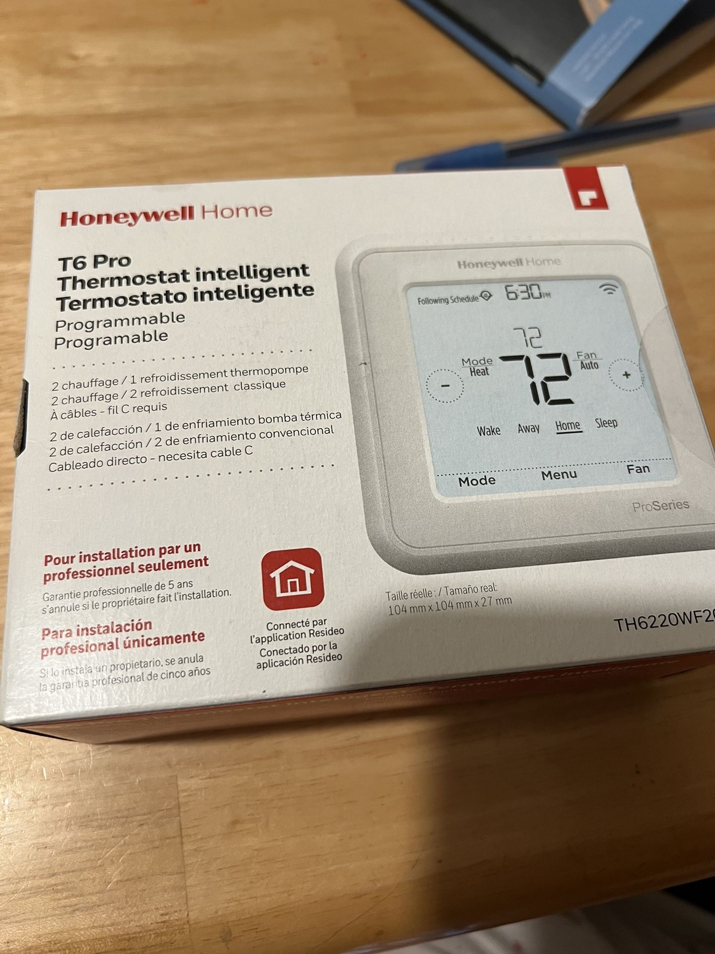 Honeywell TH6220WF2006/U Lyric T6 Pro Wi-Fi Programmable Thermostat