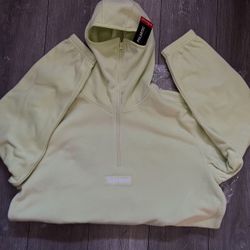 Supreme Halfzip