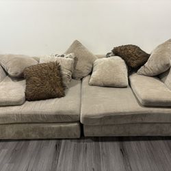 Very Comfortable Couch 
