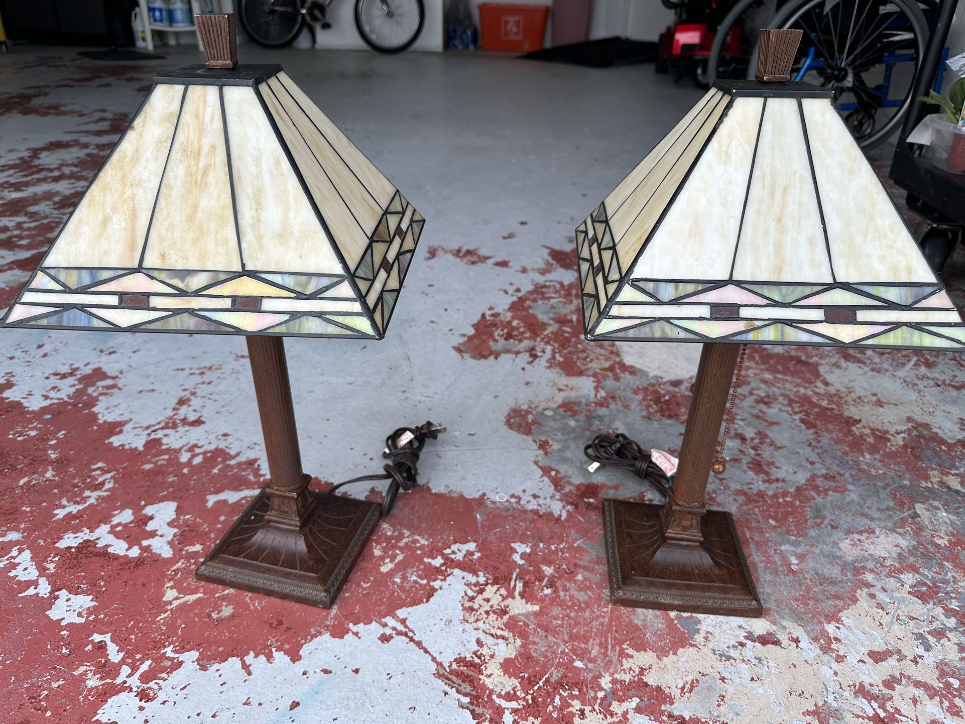 Tiffany End table lamps NEW! for Sale in Orlando, FL OfferUp
