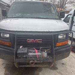 2005 GMC Savana