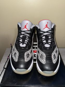 Jordan 11 Low  “Black Cement IE”