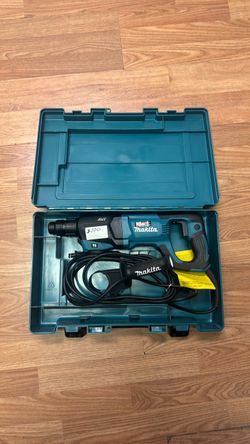 Makita 1" SDS-Plus Rotary Hammer Drill AVT - Corded with Case (Model HR2641)